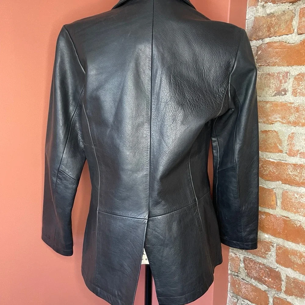 Leather jacket - Picture 3 of 6